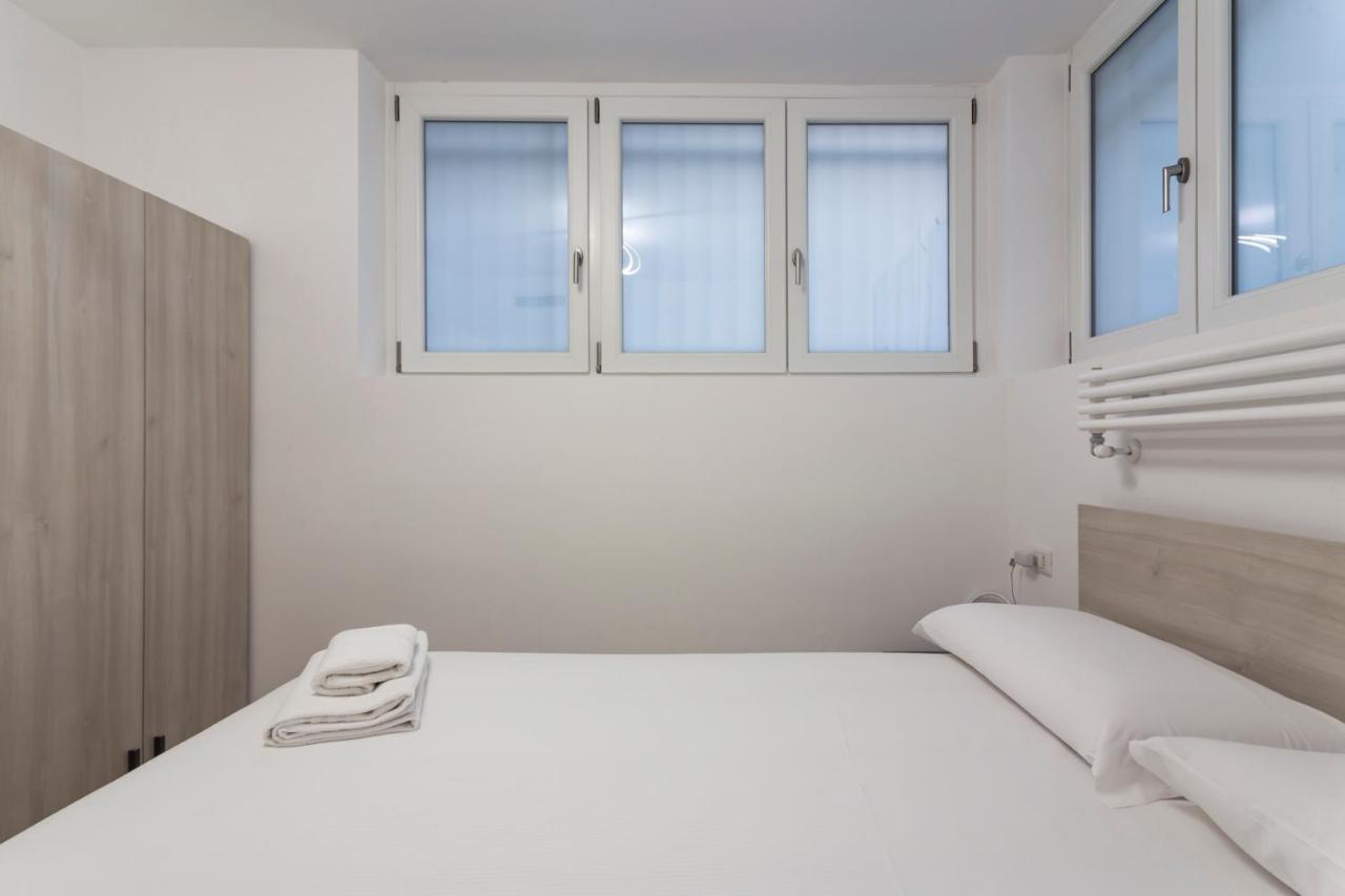 I Host Apartment - Val Strona 6 Milano Dış mekan fotoğraf